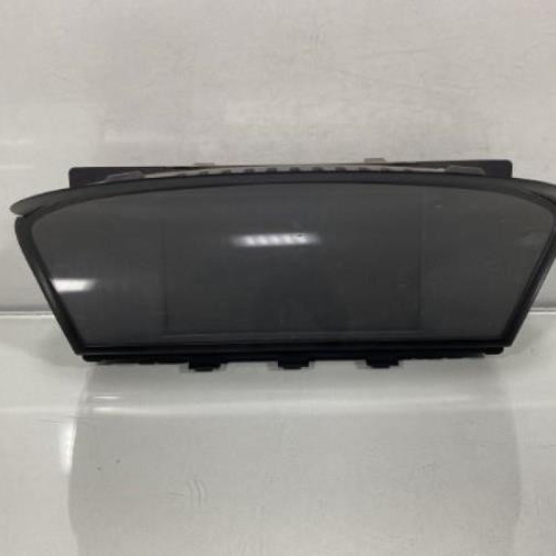 Ecran GPS BMW SERIE 3 E90 Photo n°1