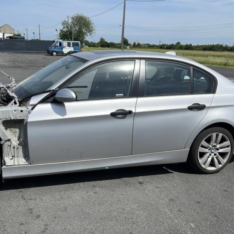 Ecran GPS BMW SERIE 3 E90 Photo n°5