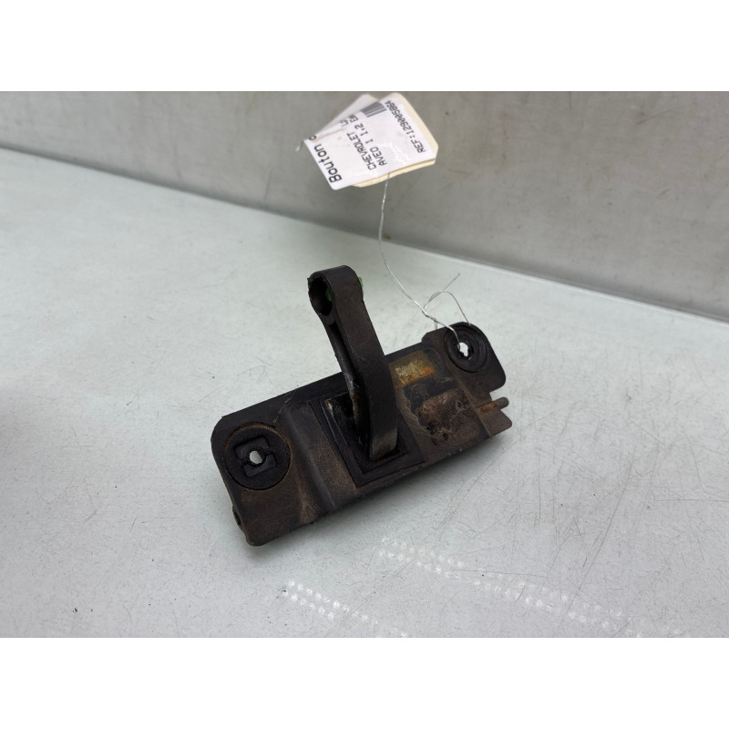 Bouton de coffre CHEVROLET AVEO 1 Photo n°3