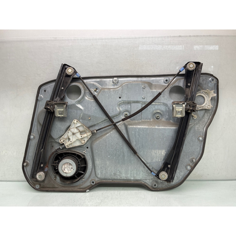 Leve vitre electrique avant gauche SEAT IBIZA 3 Photo n°3