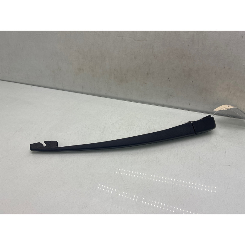Bras essuie glace arriere MAZDA 2 3 Photo n°1