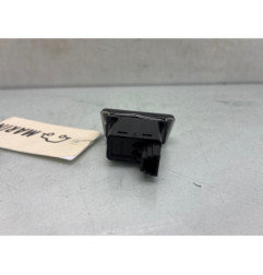 Bouton de warning MAZDA 2 3