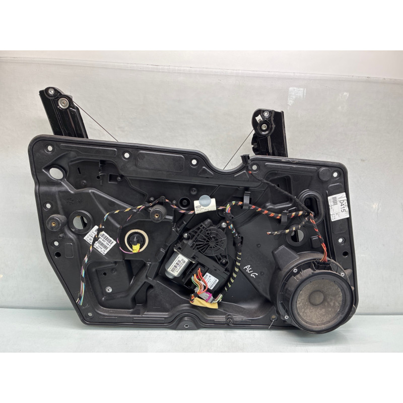 Leve vitre electrique avant gauche VOLKSWAGEN GOLF 6 Photo n°3