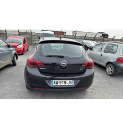 Boite a gants OPEL ASTRA J