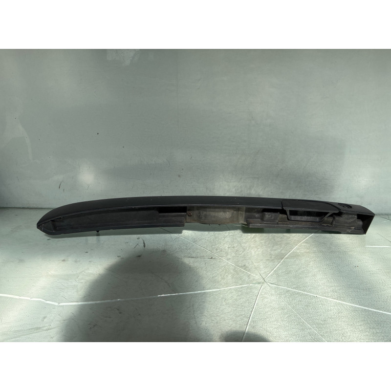 Poignee porte coffre gauche DACIA LOGAN MCV 1 Photo n°2