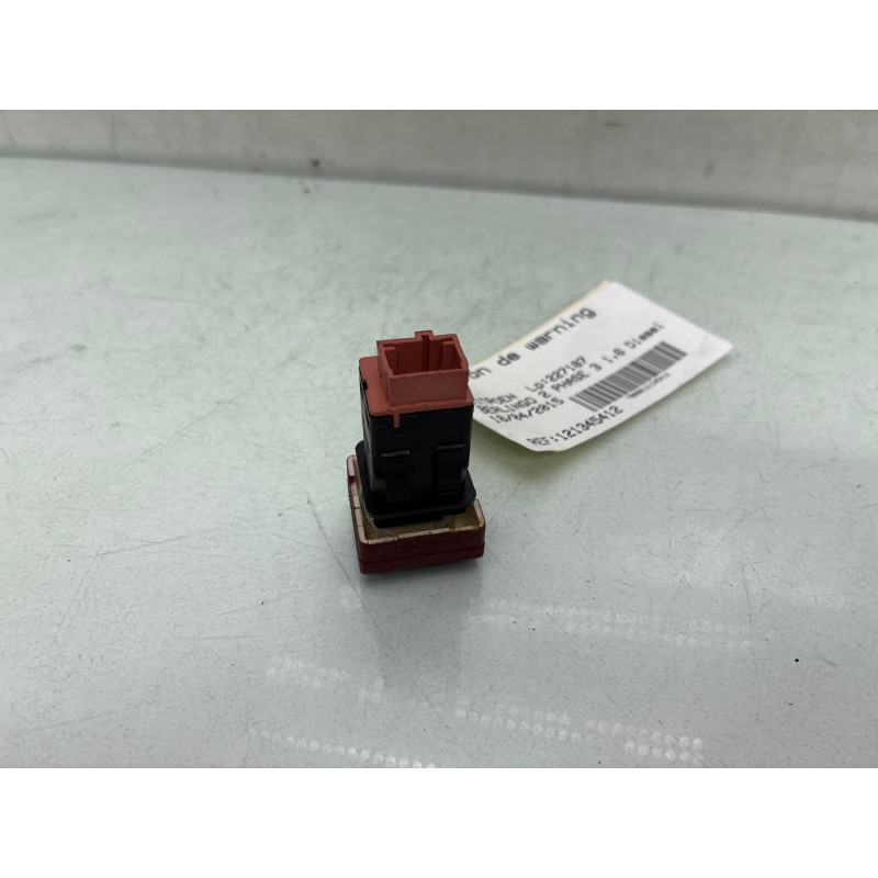 Bouton de warning CITROEN BERLINGO 2 Photo n°3