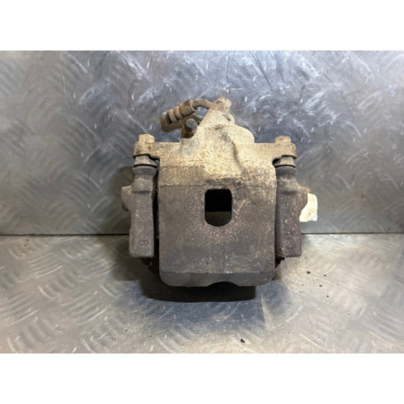 Etrier avant droit (freinage) TOYOTA RAV4 2 Photo n°1