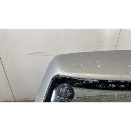 Malle/Hayon arriere VOLKSWAGEN GOLF 4