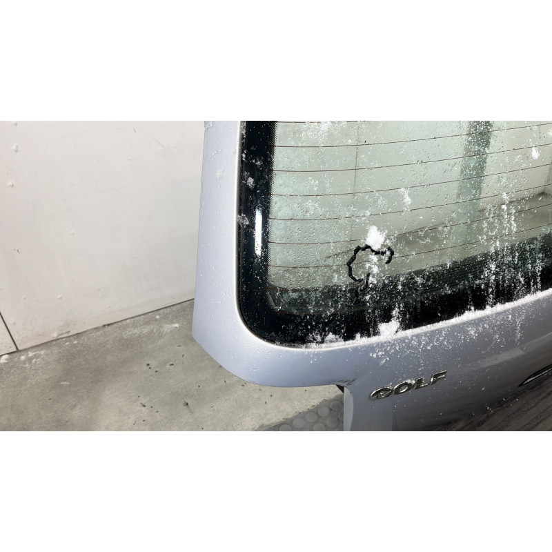 Malle/Hayon arriere VOLKSWAGEN GOLF 4 Photo n°6