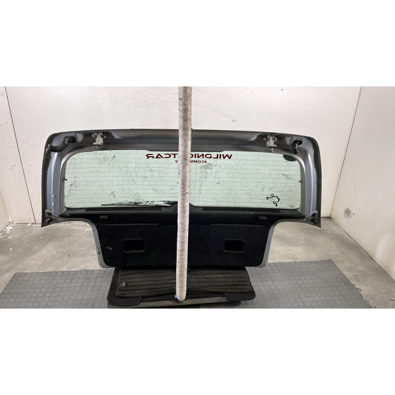 Malle/Hayon arriere VOLKSWAGEN GOLF 4 Photo n°13