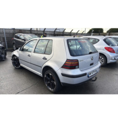 Malle/Hayon arriere VOLKSWAGEN GOLF 4