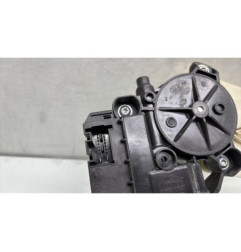 Leve vitre electrique avant gauche VOLKSWAGEN POLO 5
