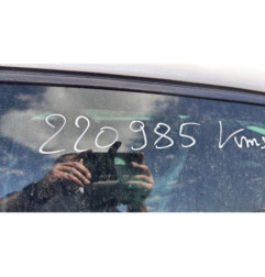 Leve vitre electrique avant gauche VOLKSWAGEN POLO 5