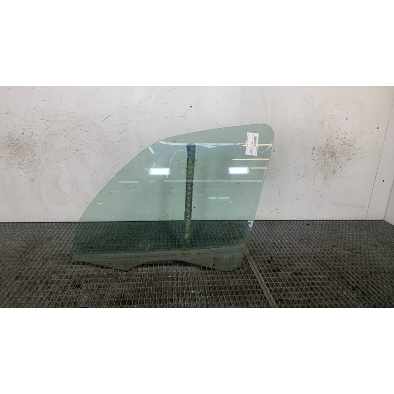 Vitre avant gauche CITROEN XSARA PICASSO Photo n°1