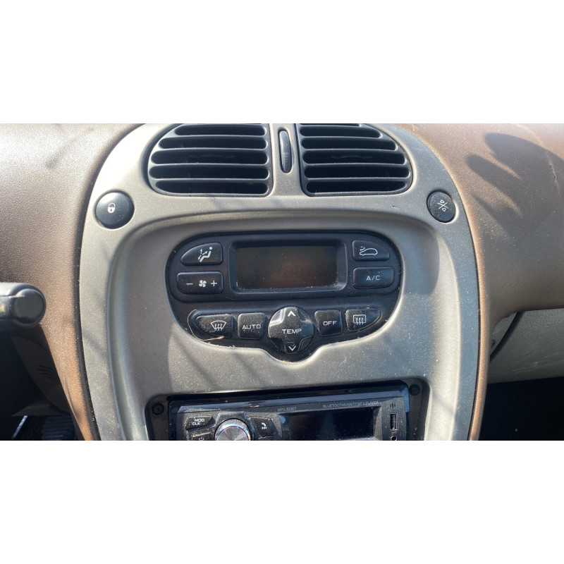 Vitre avant gauche CITROEN XSARA PICASSO Photo n°19