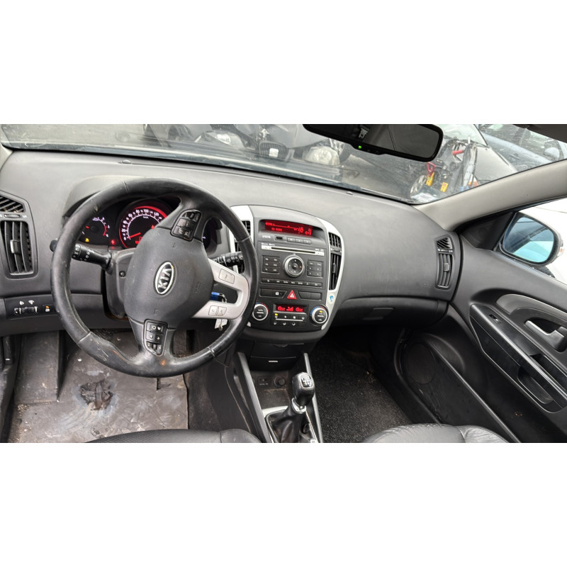 Etrier avant droit (freinage) KIA CEE-D 1 SPORT WAGON Photo n°14