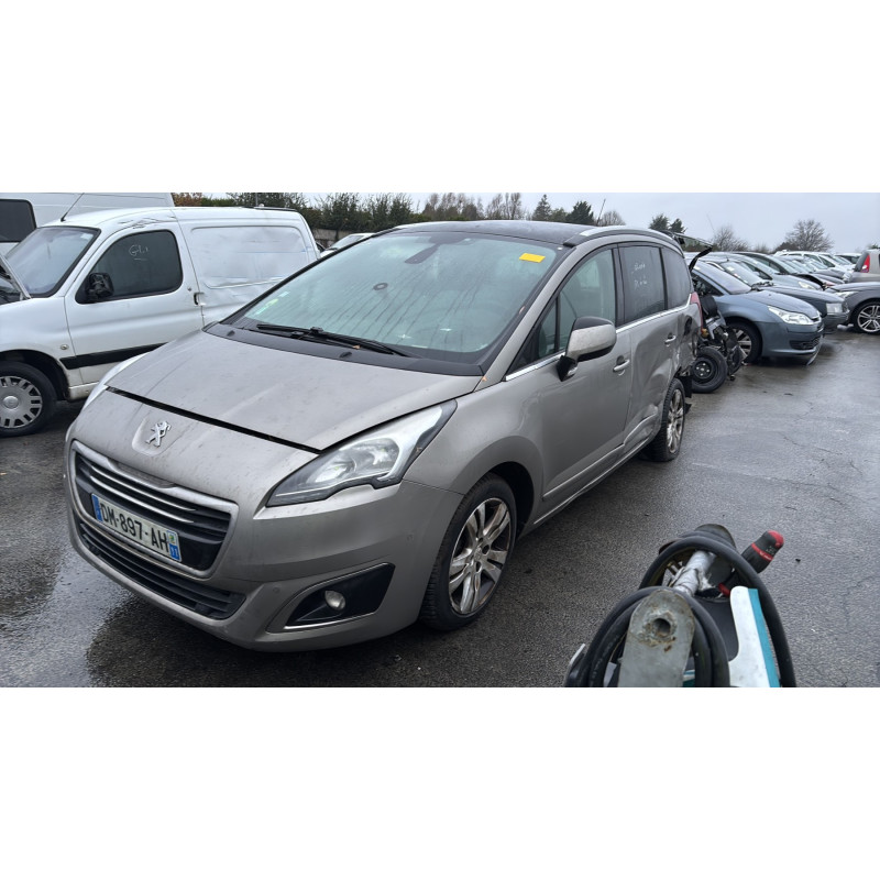 Feu arriere principal gauche (feux) PEUGEOT 5008 1 Photo n°4