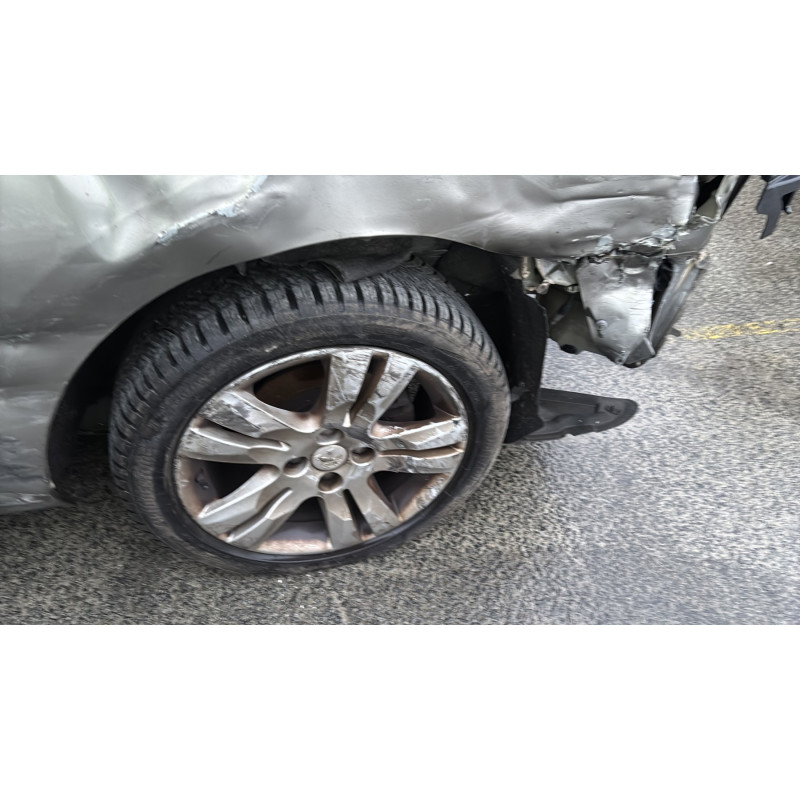 Feu arriere principal gauche (feux) PEUGEOT 5008 1 Photo n°13
