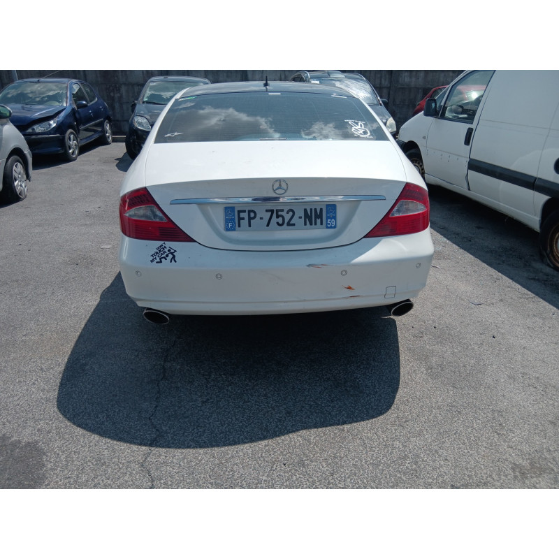 Etrier avant gauche (freinage) MERCEDES CLASSE CLS 219 Photo n°8