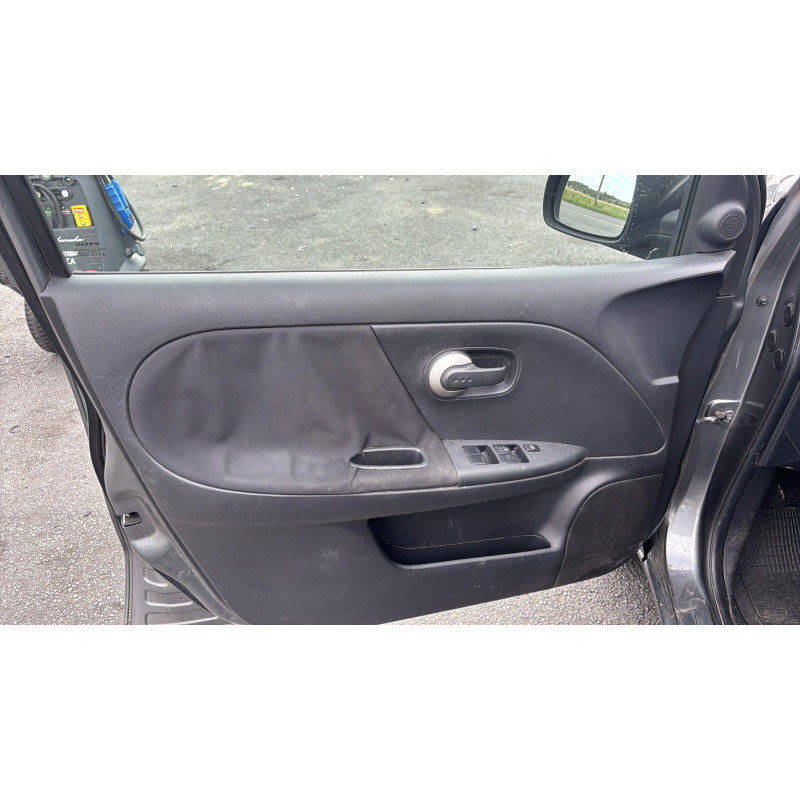 Anti brouillard arriere NISSAN NOTE 1 Photo n°12