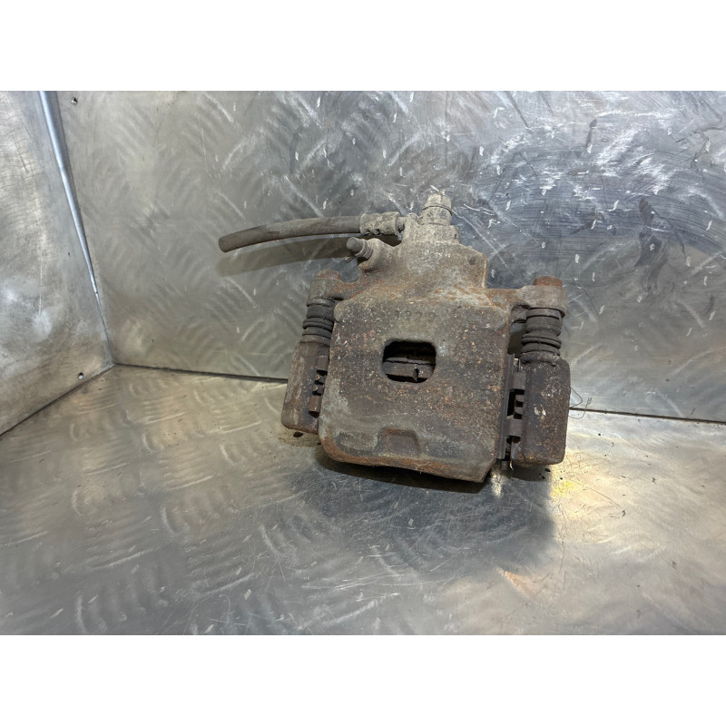 Etrier avant droit (freinage) SUZUKI ALTO 3 Photo n°1