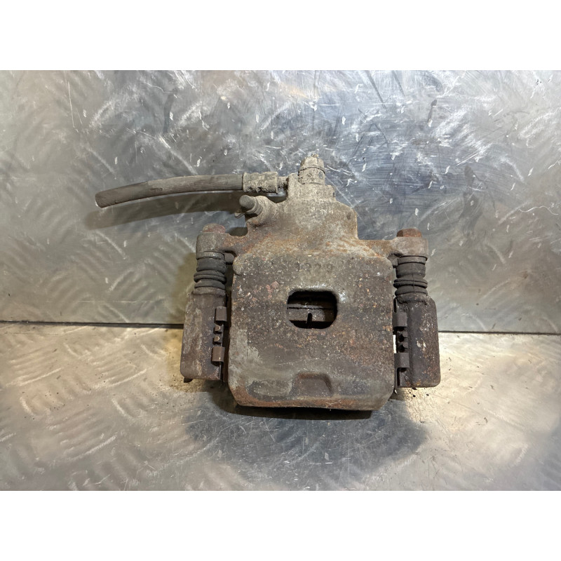 Etrier avant droit (freinage) SUZUKI ALTO 3 Photo n°3