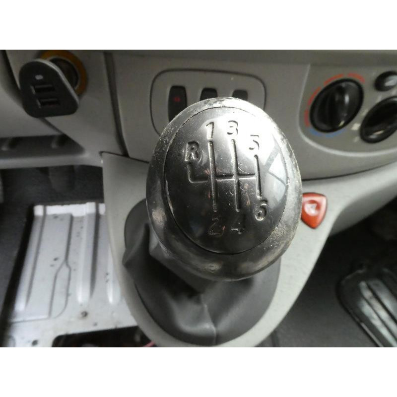 Etrier avant droit (freinage) OPEL VIVARO 1 Photo n°4