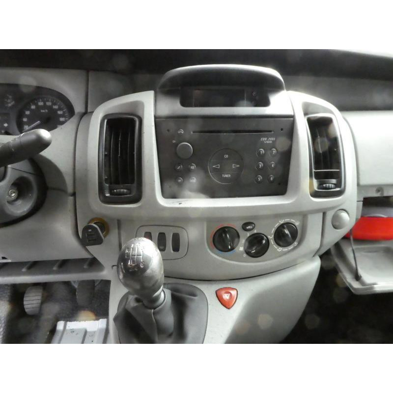 Etrier avant droit (freinage) OPEL VIVARO 1 Photo n°8