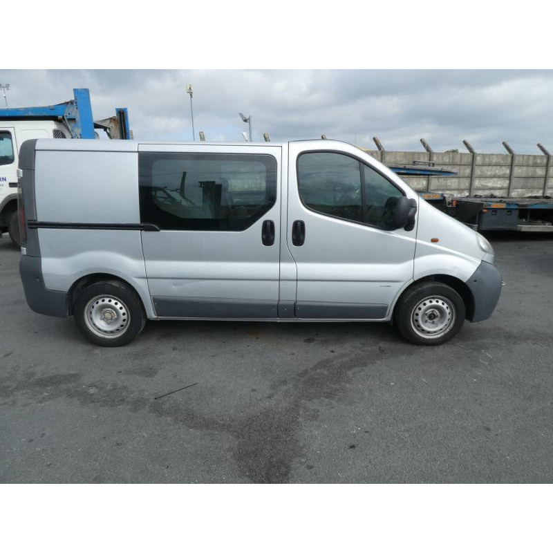 Etrier avant droit (freinage) OPEL VIVARO 1 Photo n°10