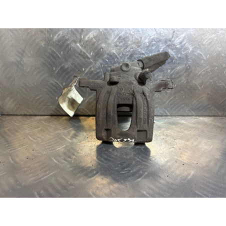 Etrier arriere droit (freinage) MERCEDES VITO 639