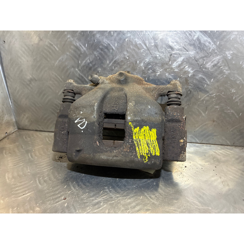 Etrier avant droit (freinage) TOYOTA AVENSIS 3 Photo n°3