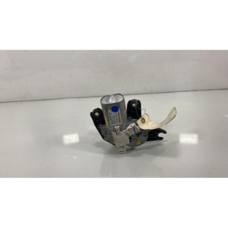Moteur essuie glace arriere NISSAN JUKE