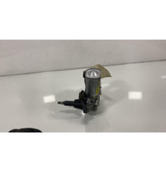 Moteur essuie glace arriere NISSAN JUKE