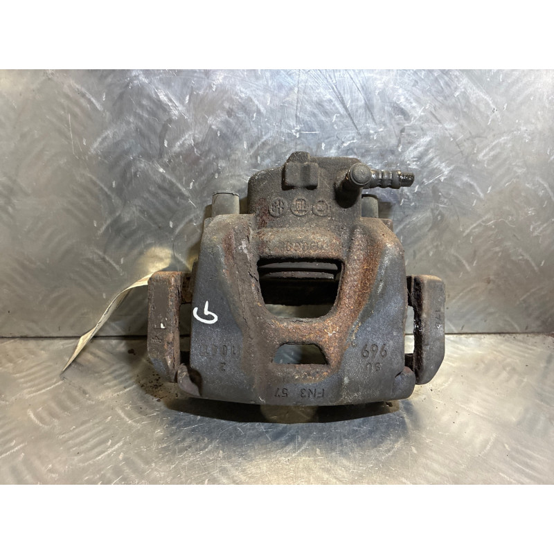 Etrier avant gauche (freinage) FIAT 500X Photo n°3