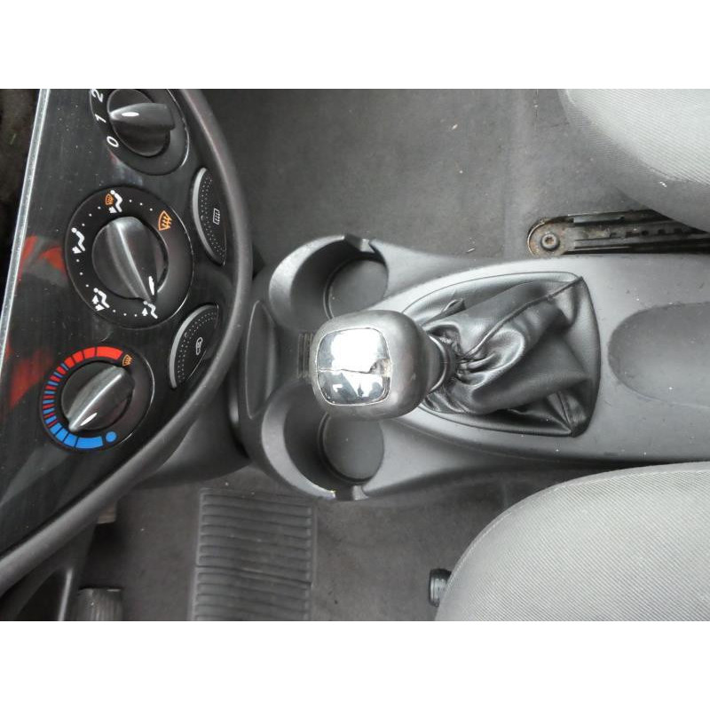 Etrier avant gauche (freinage) FORD FOCUS 1 Photo n°5