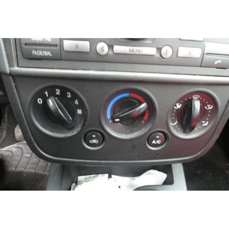 Etrier avant droit (freinage) FORD FIESTA 5 Photo n°12