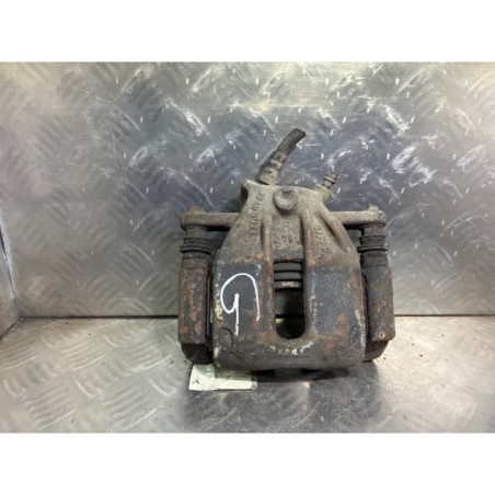 Etrier avant gauche (freinage) RENAULT CLIO 3