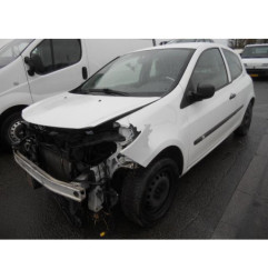 Etrier avant gauche (freinage) RENAULT CLIO 3