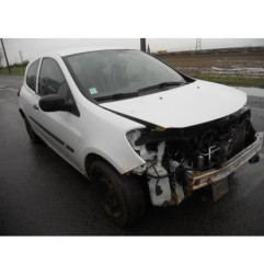 Etrier avant gauche (freinage) RENAULT CLIO 3