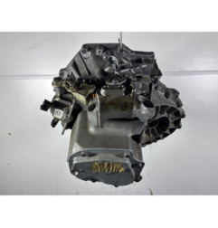 Boite de vitesses PEUGEOT 3008 2 Photo n°1
