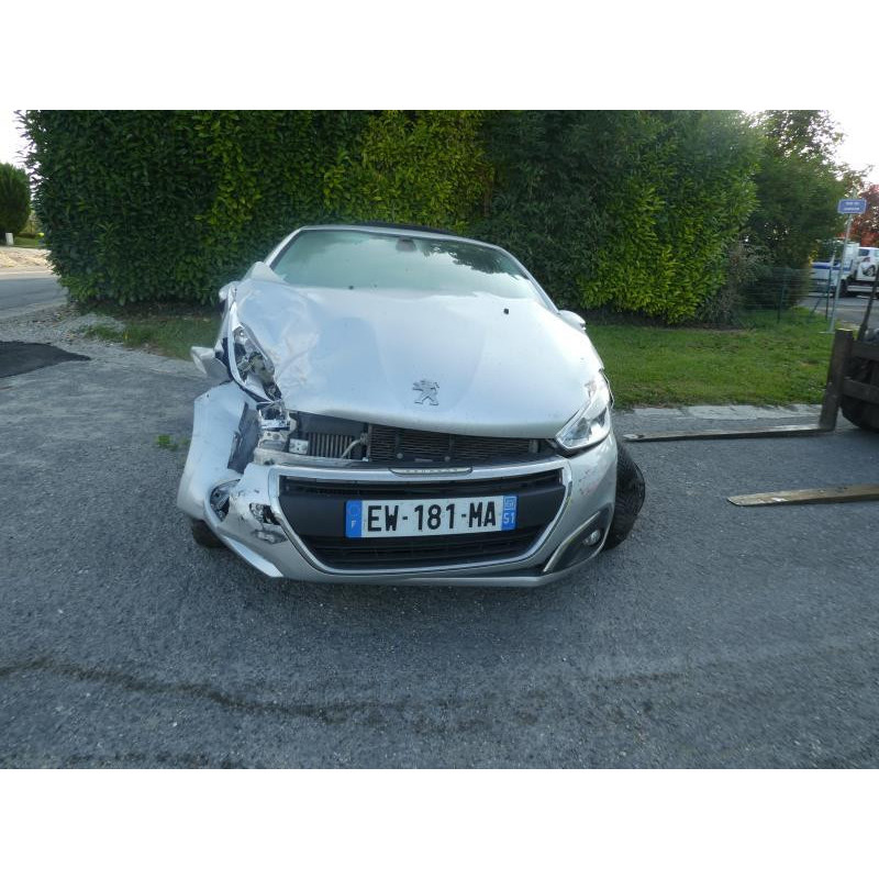 Etrier avant gauche (freinage) PEUGEOT 208 1 Photo n°10