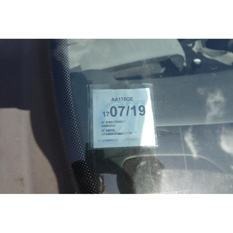 Vitre arriere gauche PEUGEOT 308 1 SW Photo n°1