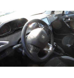 Vitre arriere gauche PEUGEOT 208 1