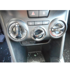 Vitre arriere gauche PEUGEOT 208 1