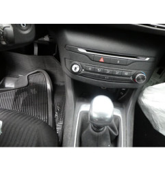 Vitre arriere gauche PEUGEOT 308 2 SW