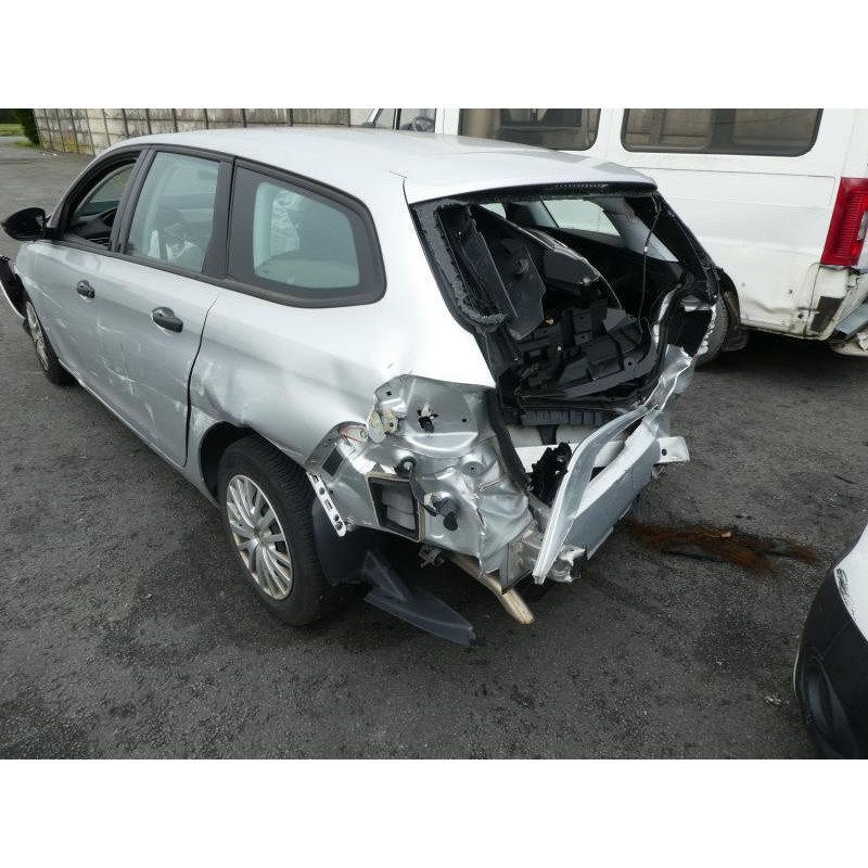 Vitre arriere gauche PEUGEOT 308 2 SW Photo n°5