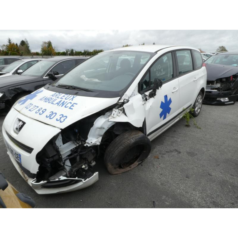 Vitre arriere droit PEUGEOT 5008 1 Photo n°11