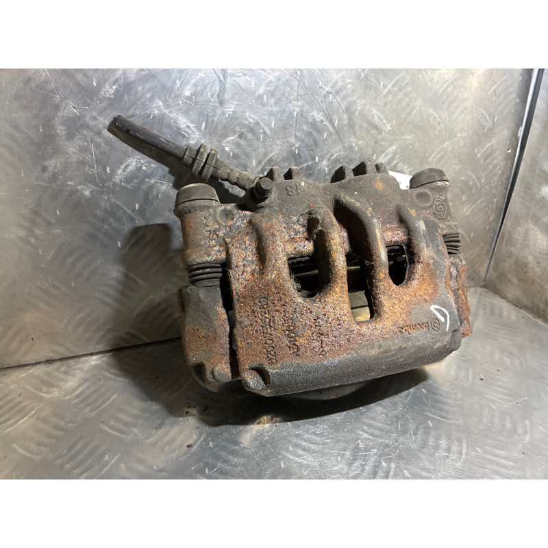 Etrier avant gauche (freinage) RENAULT MASTER 3 Photo n°3