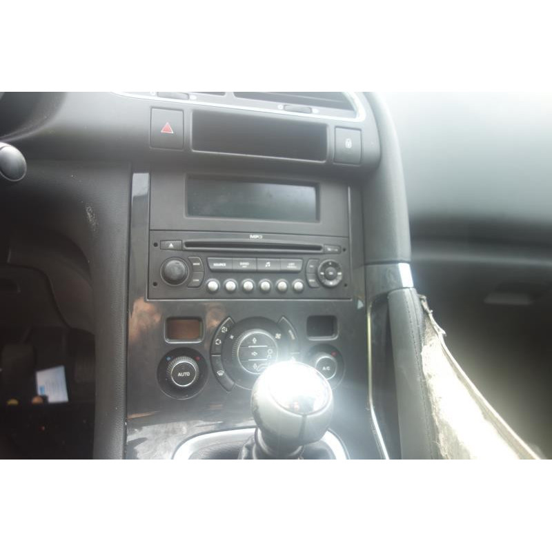 Vitre arriere droit PEUGEOT 3008 1 Photo n°12