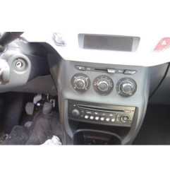 Vitre avant droit CITROEN C3 2